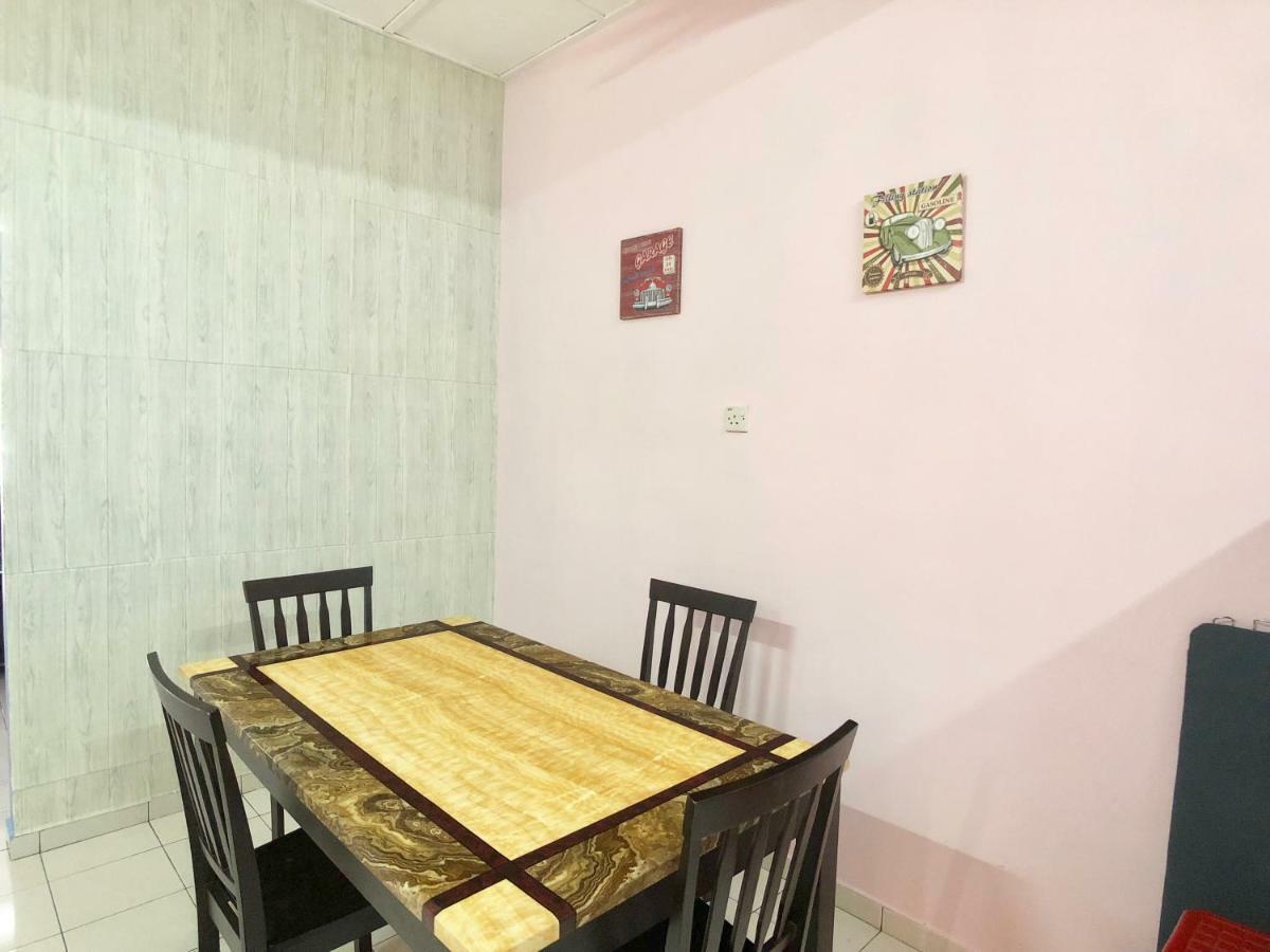 Sakura 2 Homestay Кампар Екстериор снимка